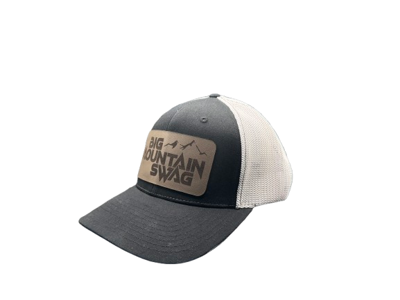 The Trucker in Black / White with BMS Classic Peak - Leather Patch